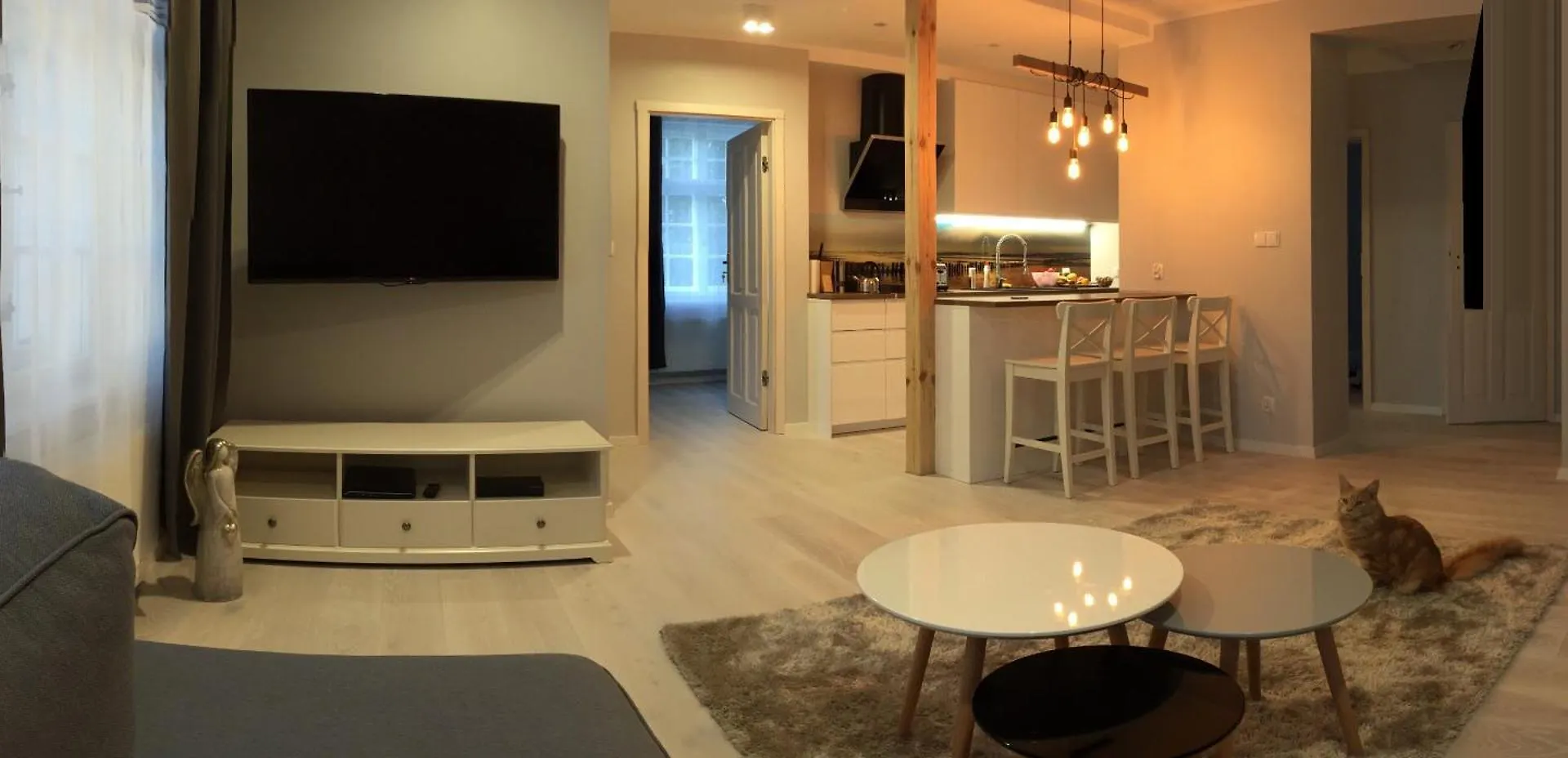 Sopot, Big Apartment For 6!!! Air Condition, Jacuzzi
